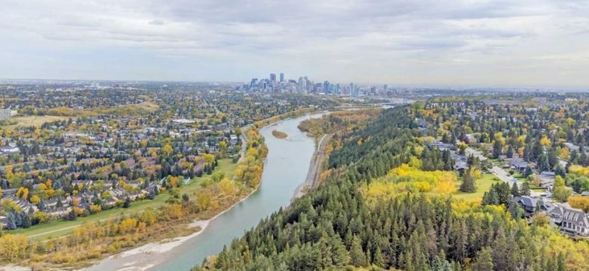 SOWNTOWN FROM WILDWOOD CALGARY