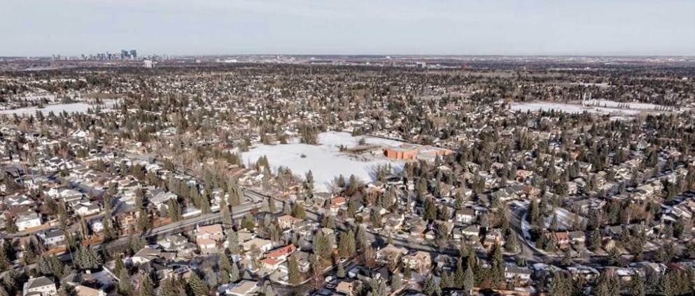 DOWNTOWN CALGARY FROM WOODBINE