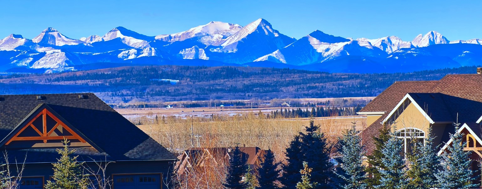 MOUNTAINS FROM MORGANS RISE 