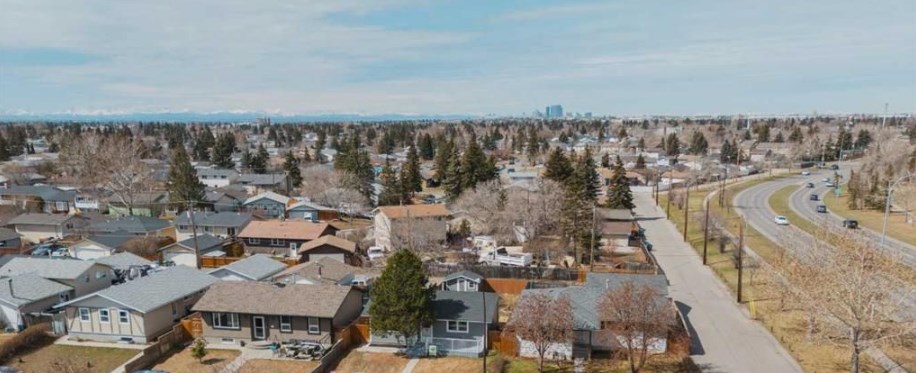 PENBROOKE MEADOWS CALGARY