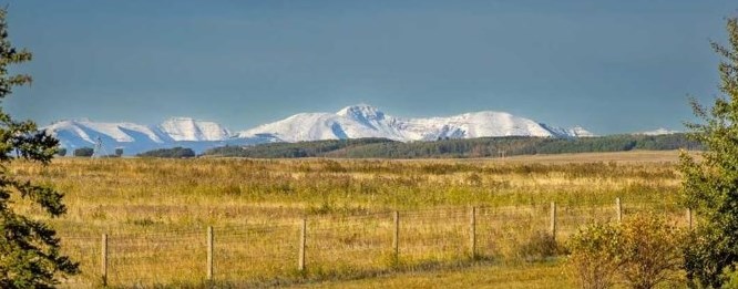 THE MOUNTAINS FROM HARMONY CALGARY